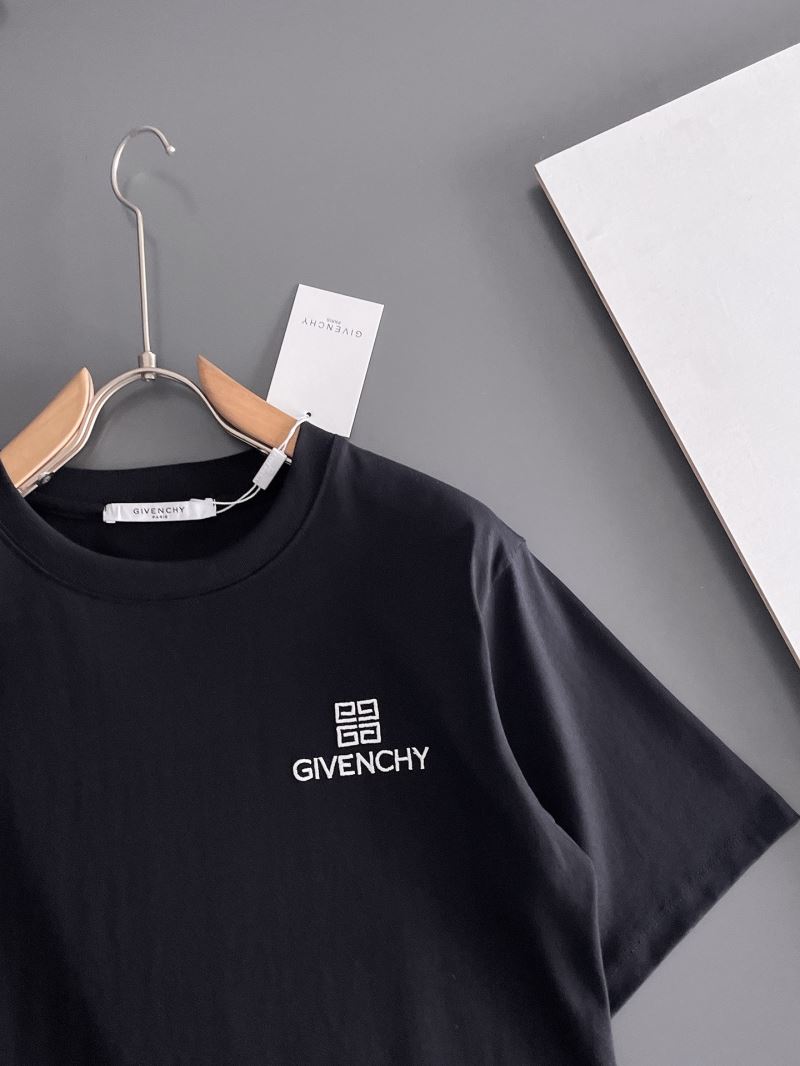 Givenchy T-Shirts